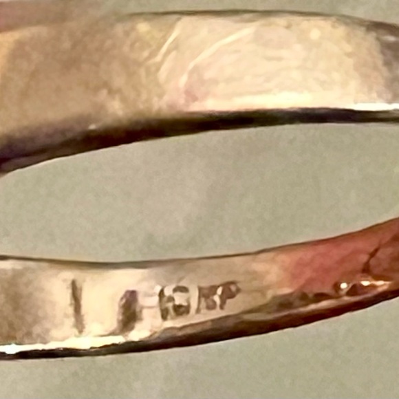 Vintage 10K Blue Sapphire & Diamond yellow Gold Ring - Picture 2 of 4